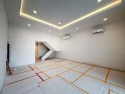 Sembawang Hills Estate (D20), Terrace #627489451